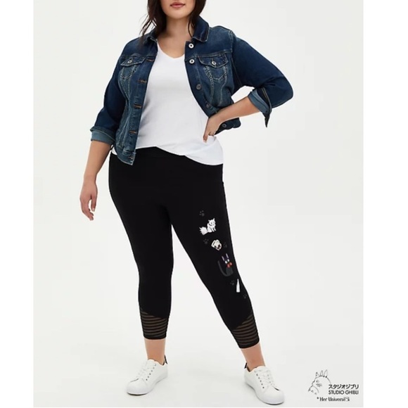 NWT TORRID HER UNIVERSE STUDIO GHIBLI KIKI LEGGING - Picture 2 of 7